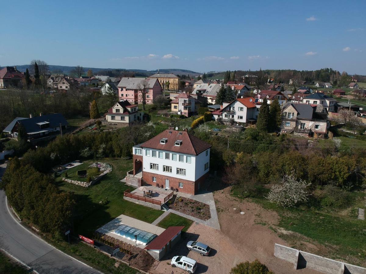 Vila Hořičky Exterior foto
